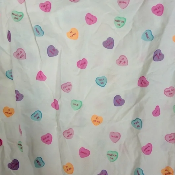 NWT Skims Fits Everybody Lace Mini Slip Dress Marble Candy Heart Print Size XS - Picture 7 of 12